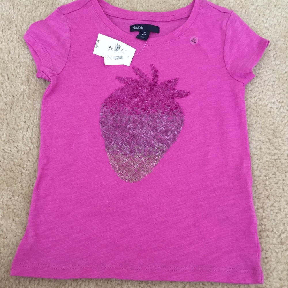 New with tag Gap top size XS (4-5)